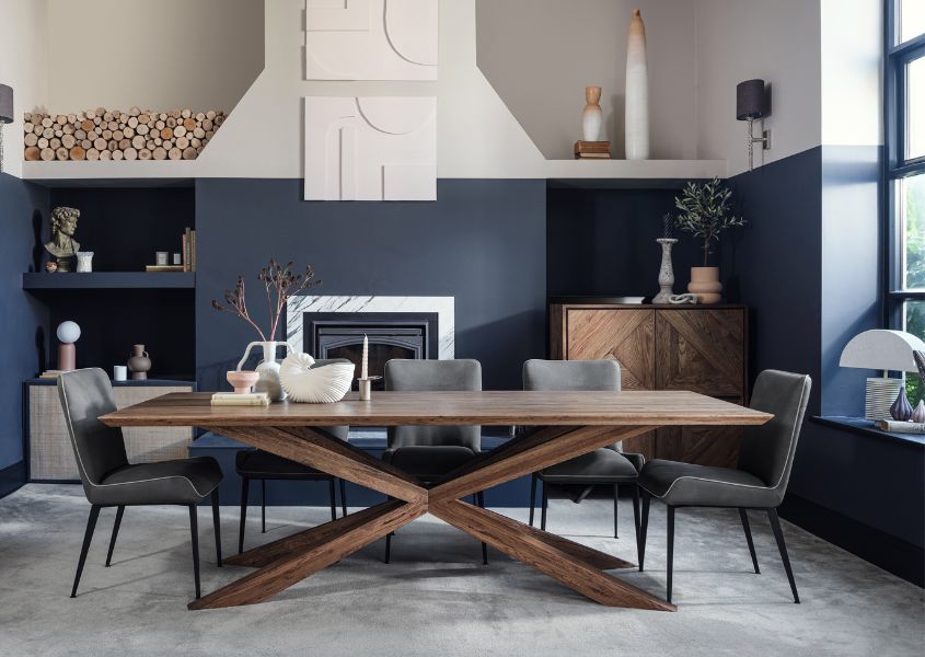 solid oak table with wooden spider leg