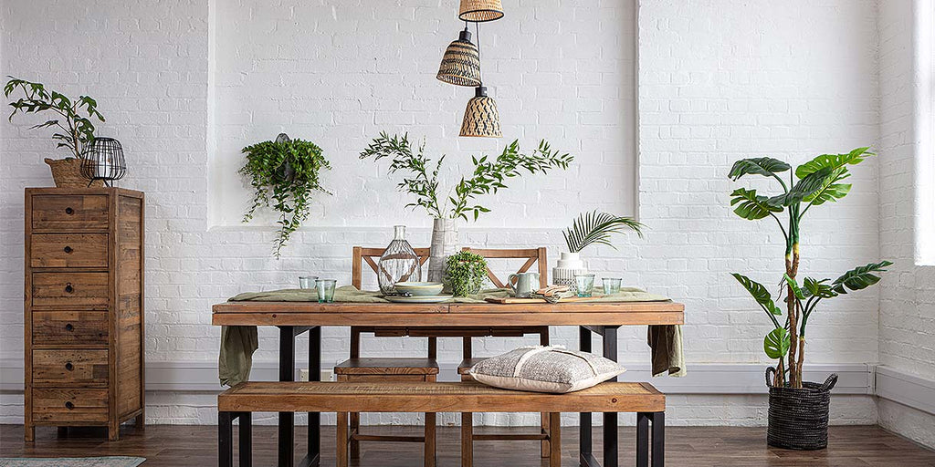 Bamboo Manta Triple Pendant Lights above dining table