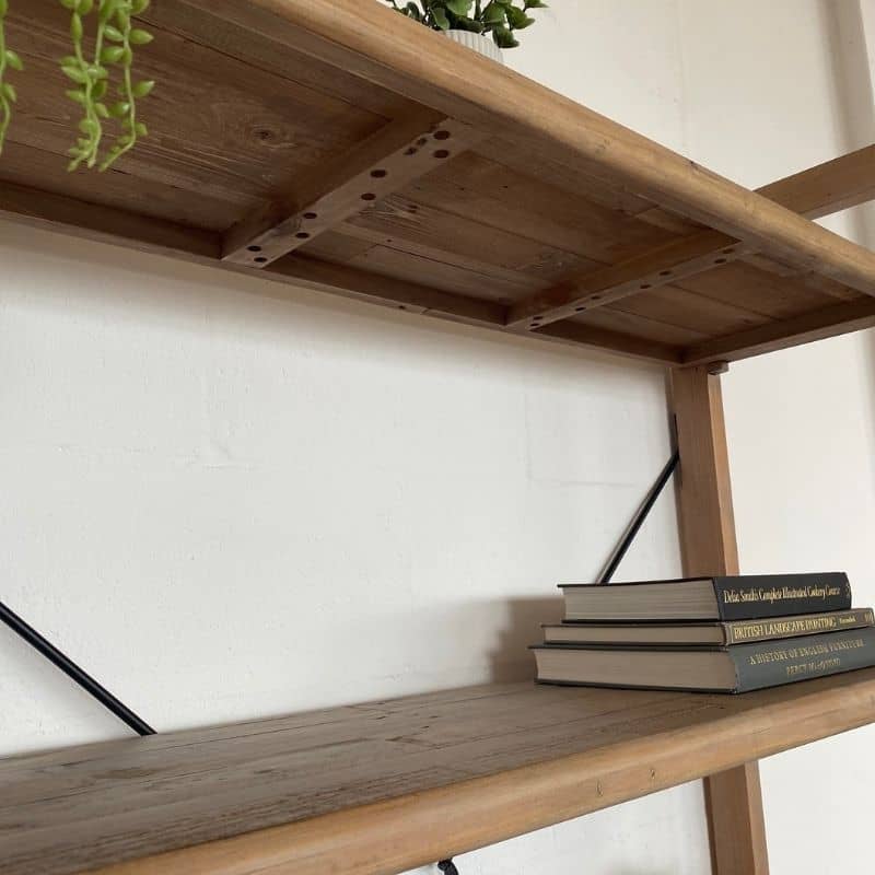 Chelwood_Reclaimed_Wood_Bookcase_close_up_1