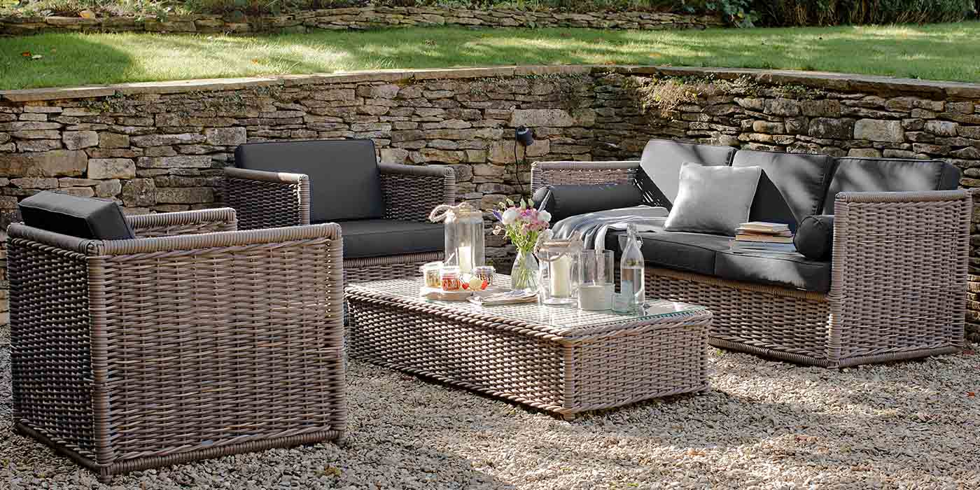 Harting Rattan Sofa Set