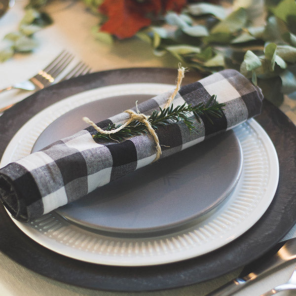 Christmas Table Setting