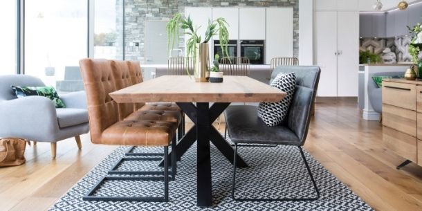 What table leg is right for you? See our top tips - Timberly