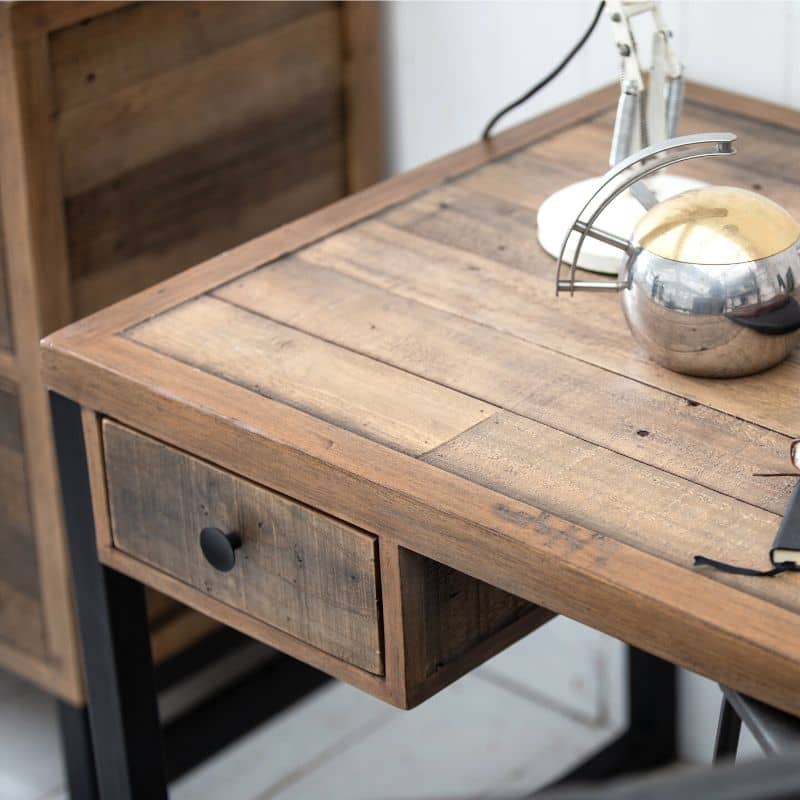 Standford_Reclaimed_Wood_Desk_3_01b1b37d-186a-4ea1-857d-54076cef5047