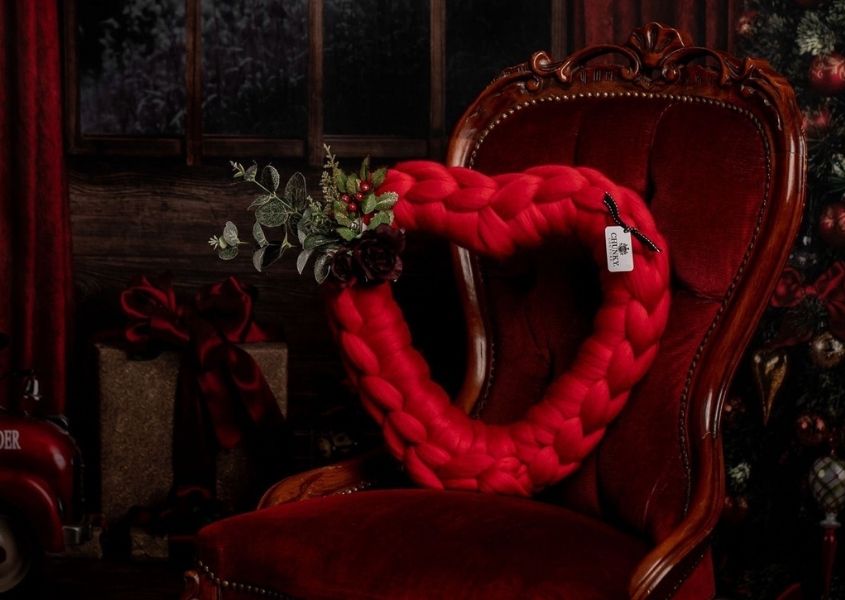 Deep red knitted heart for best christmas decorations 2021 blog