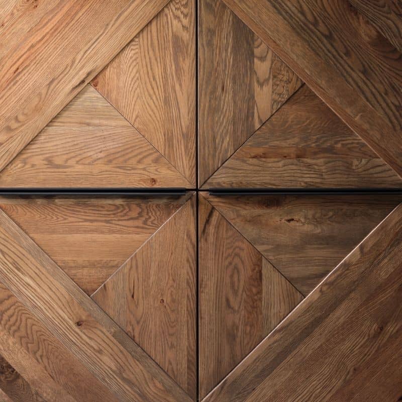 eastwood-rustic-oak-highboard-close-up-web