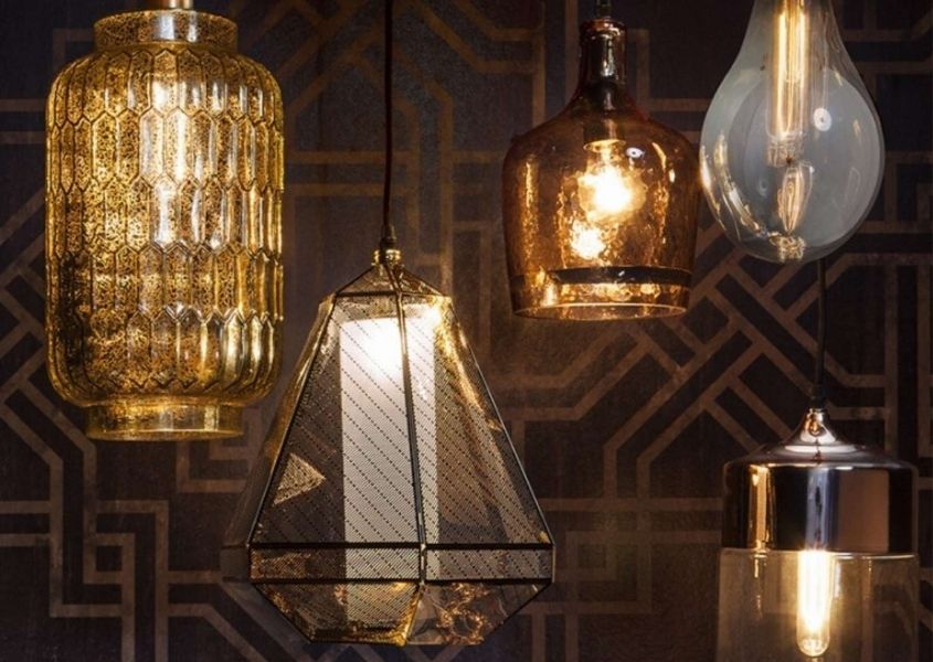 Display of glass pendant lighting