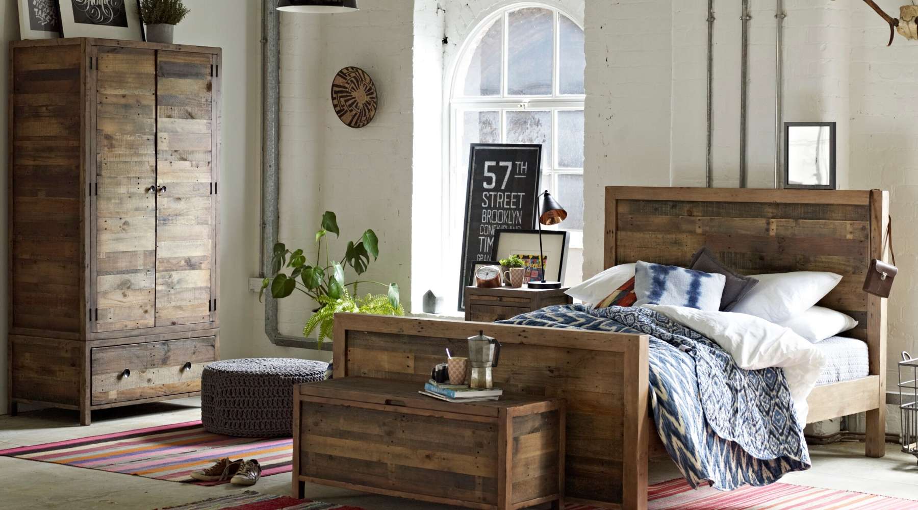Reclaimed Wood Wardrobe in bedroom