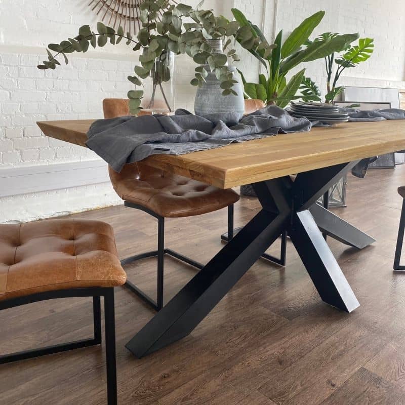 rocco_industrial_rustic_oak_spider_leg_dining_table_3