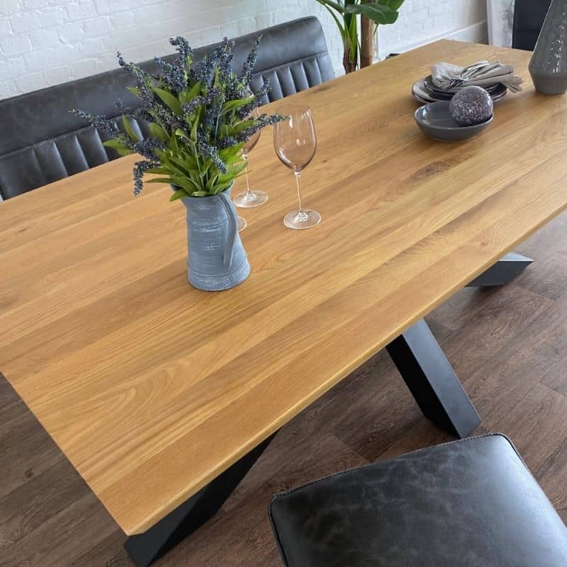 rocco_industrial_rustic_oak_spider_leg_dining_table_flat_lay_view
